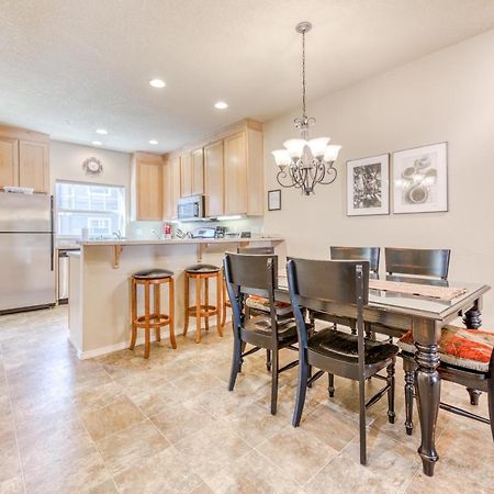The Chefs Chalet At Collins Lake Apartment กัฟเวิร์นเมนท์แคมป์ ภายนอก รูปภาพ