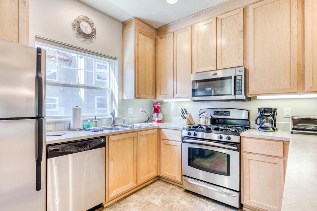 The Chefs Chalet At Collins Lake Apartment กัฟเวิร์นเมนท์แคมป์ ภายนอก รูปภาพ