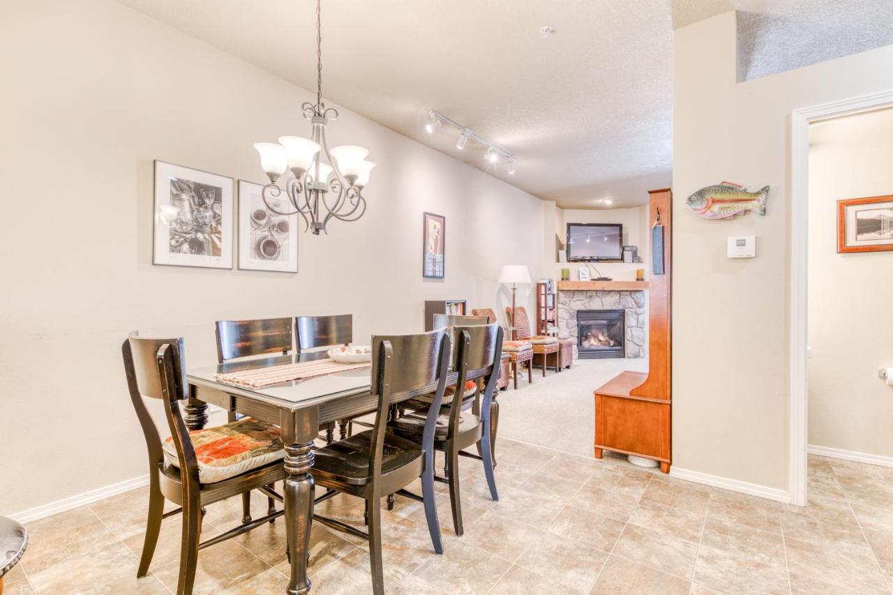 The Chefs Chalet At Collins Lake Apartment กัฟเวิร์นเมนท์แคมป์ ภายนอก รูปภาพ
