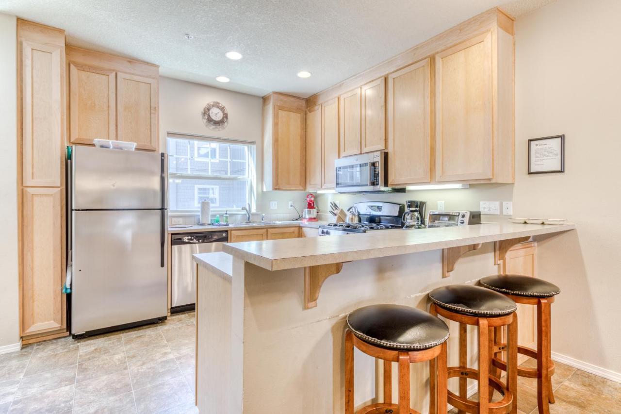 The Chefs Chalet At Collins Lake Apartment กัฟเวิร์นเมนท์แคมป์ ภายนอก รูปภาพ
